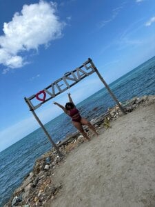 Tyra_Privacy trip to coveñas ❤️✈️ Pic 5