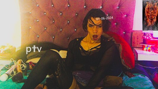 cutesweeetrobinsex brrr Pic 2