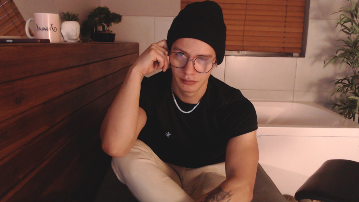 Brandon_starkk Foto en Tendencia 9827