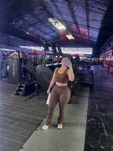 roxie_gates_ 🥰🤍 Foto 2