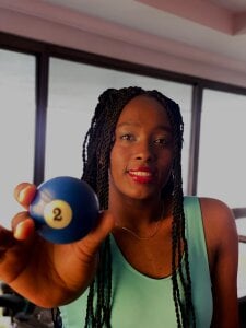 Yara_Shinne Fancy a game?  7. fénykép