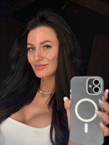 IrisNightshadeのCasualの 7枚の写真