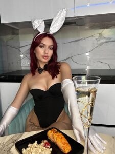 MilaSecrett Public Photo 9