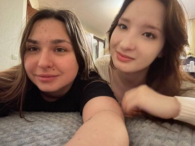 OdellaBlumera In bed Pic 5