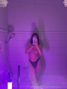 Eva_kinkystudent 🦄 Foto 4
