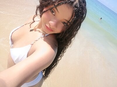 tina_tinitaa Playita Pic