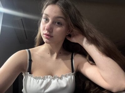 MercBoone mood to be alone Hình 4