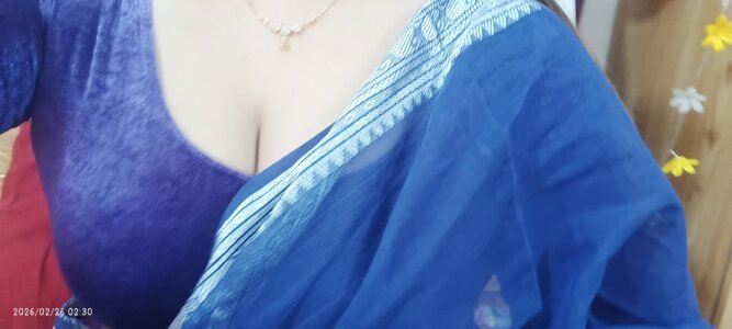 Beauty_Queen_Soniyaのfuck me boys 😘🤩の 3枚の写真