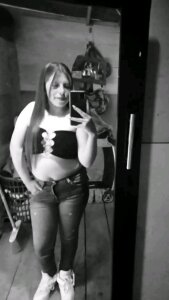 emycutecs01 Public Poză