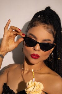 My birthday! March 10th🎂🎈 de Ambarr_Moon_  6 Imagens