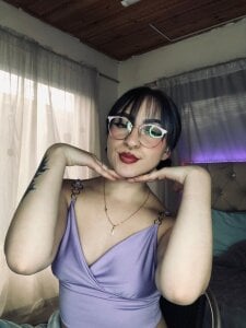 melodygirl__ 🌸💜 Pic 5