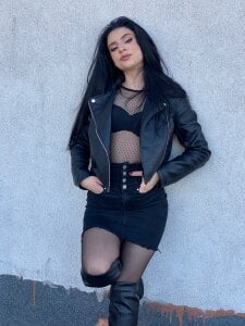 MaddyAllure Bad girl Hình 6