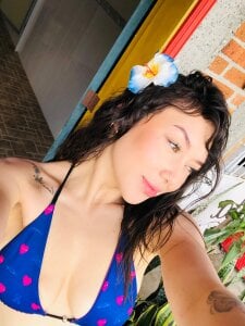 AnnaHoffman_ 💙🌼JUST ME🌼💙 Pic