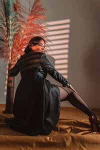 AmberGreyy_ My black dress Pic 2