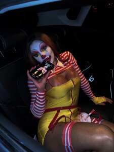 miaa_khalifaa I'm Lovin' It🍟🤡🔥👻 Pic 4