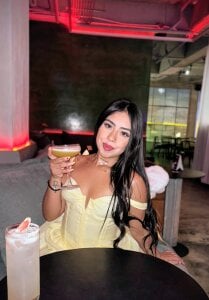 Sofia_fantasyy nights 🍷💛 Pic 2