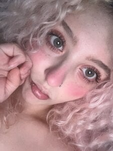 mydreamgirl18 Public Pic 9