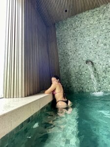 MaddyluxeのPublicの 2枚の写真