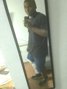 ANDREW_VALENCIA Public Foto