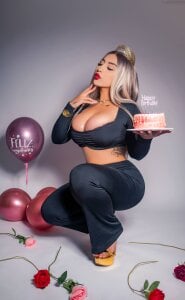 My Happy birthday! 🎈🎉🎁 de CourtneyRoses Foto