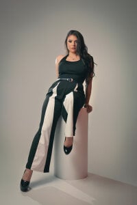 pamelajons_ Velvet Seduction ✨ Foto 2