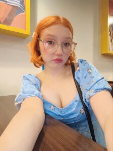 Pink-Aura- Some selfies 🎀🫶 Pic