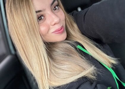 Public de Mia_blondee_  6 Imagens