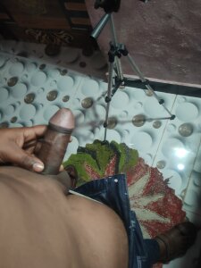 Akash_bhai5353 Public Pic