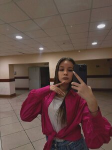 NeliaVandresar sweety💘 Pic