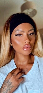 Little_Minx_Chanel Public Pic 4