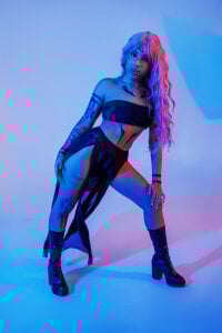 AliceWalker_11 sweet or trick happy halloween 🦇🎃🍭 Foto 4