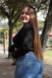 mia_collinxx 🍑😋❤️ Foto 2