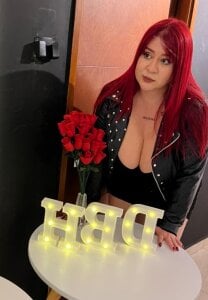 Bellavelvet_1 celebrating my birthday Pic