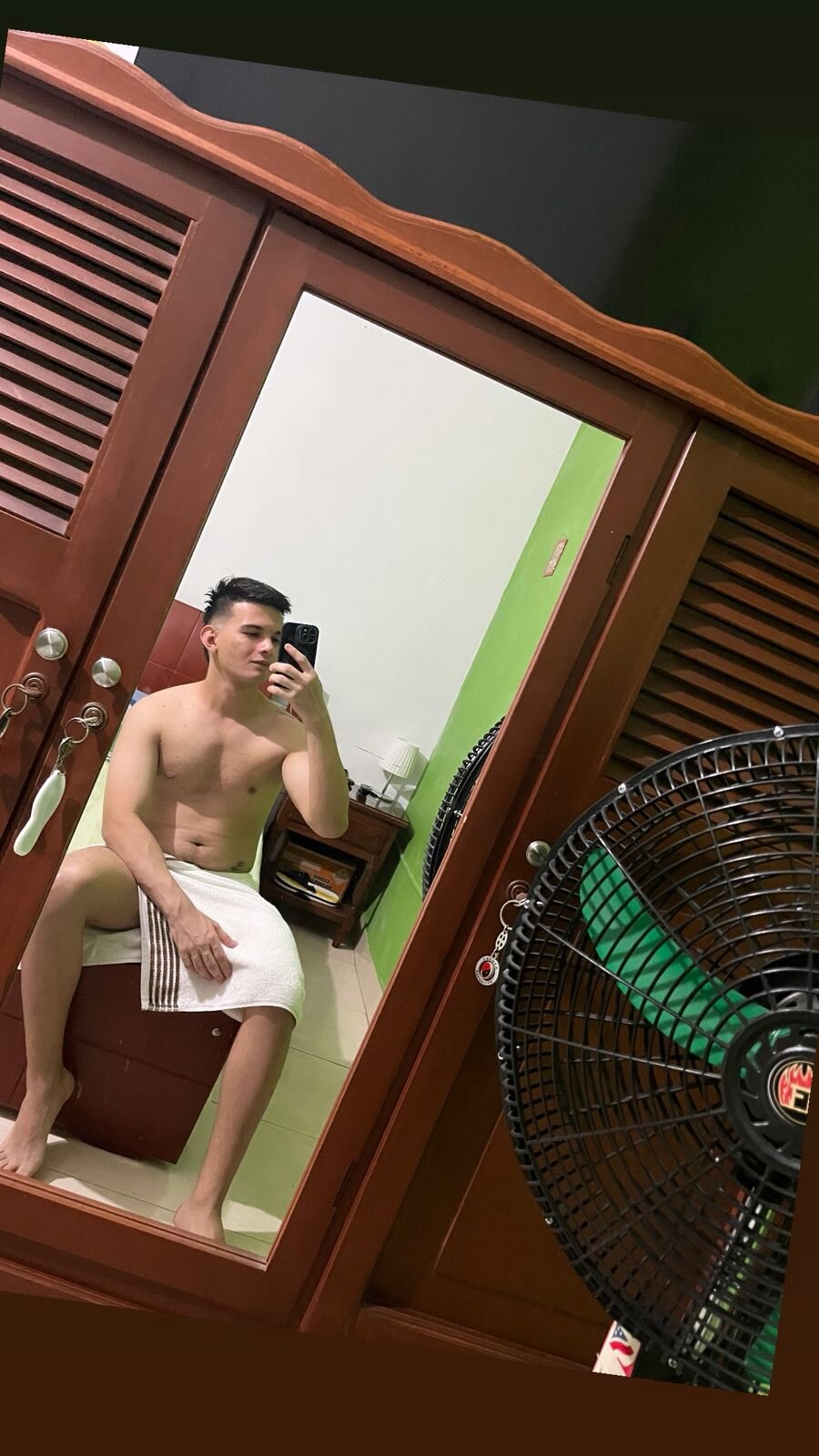 GoldenBoyM 熱門圖片 9984