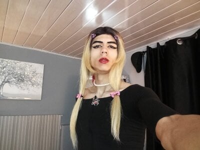 👑💜 de vicky_fant4sy  2 Imagens