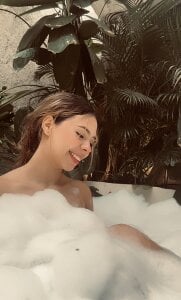 Lisaacute Public Immagine  2