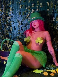 CelesteRhoades Happy Saint Patrick's Day 🍀💰🌈 Immagine  5