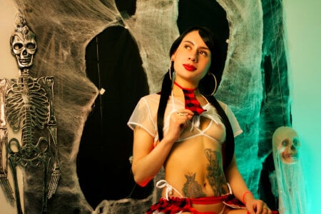 GabrielBrowm“Bewitched and dangerous”图片 5