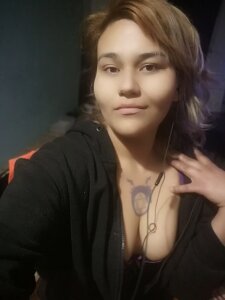 KarlaKitsu69 Public Pic 6