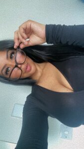 25kortnieのjust meの 2枚の写真