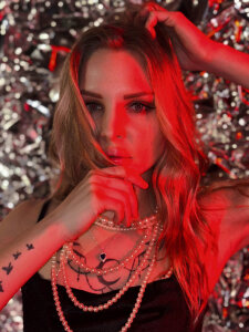 Amelia_Rossy Public Foto 5