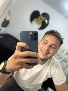 Cristian_202 Public 사진