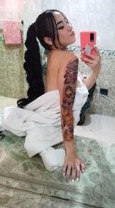 Emilia_Rojas Public Pic 4