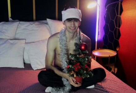 JaremyHarris In anticipation of the New Year🎄 Pic 3