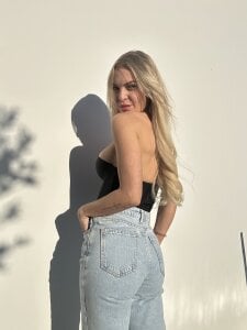 ChiaraVixen Public Pic 5