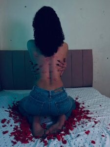 _Shanell Public Kuva 4