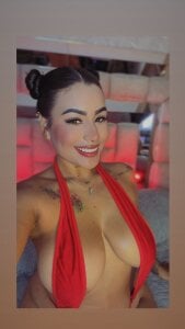 MaddyGray_ DECEMBER AND MADDY Pic 7