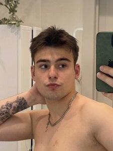 your_molly_mark_ mark Pic