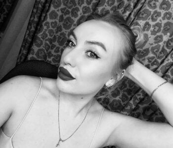 AzallandRoom kullanıcısının Public albümü -  9 fotoğraf