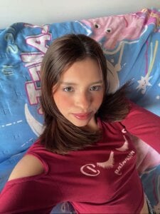 Laura_serenaのpreety faceの枚の写真